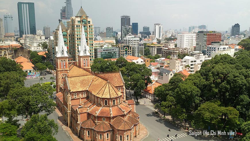 Saigon-vietnam-cathedrale-notre-dame-1-870