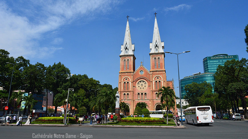 cathedrale-notre-dame-saigon-vietnam-870