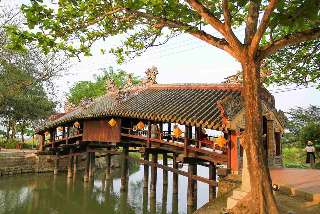 pont couvert thanh toan hue